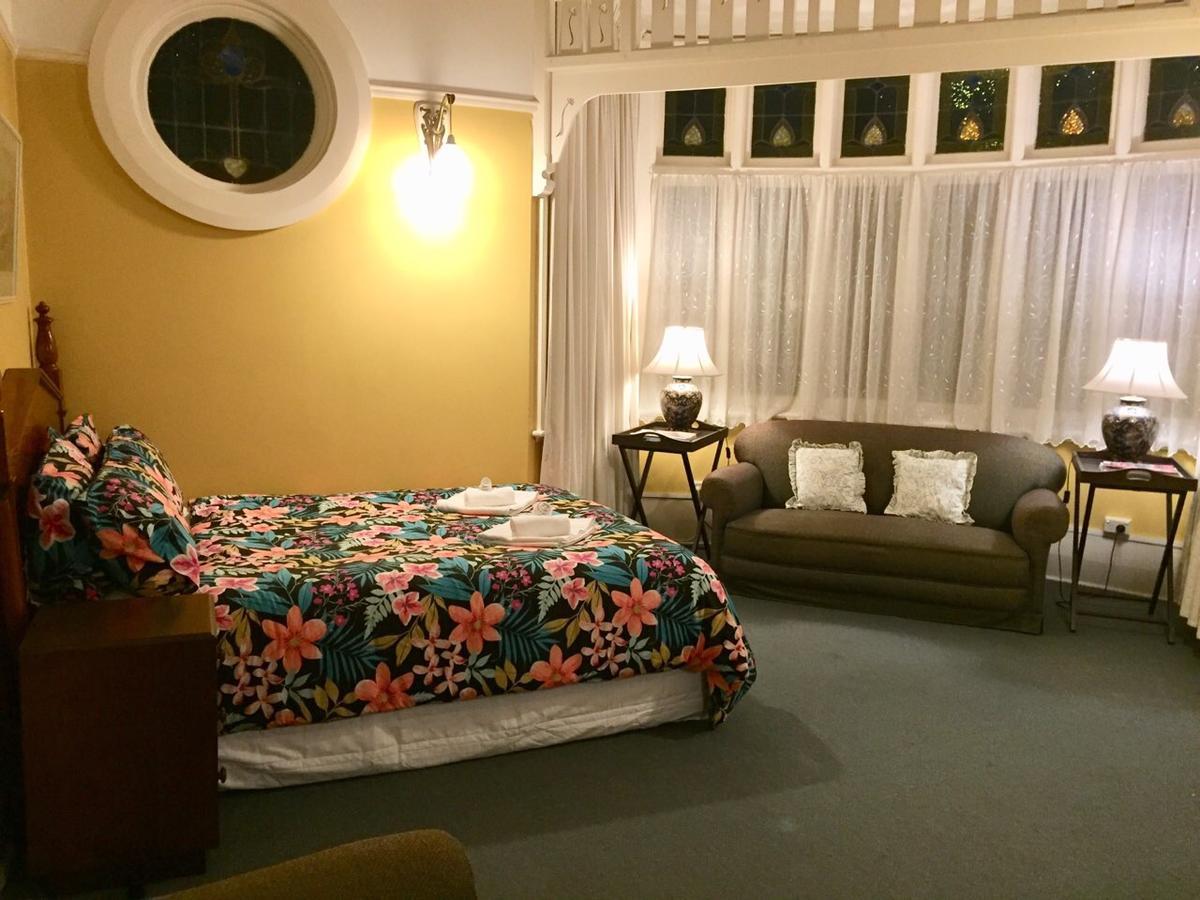 Albatross Inn Bed & Breakfast Дюндин Екстериор снимка