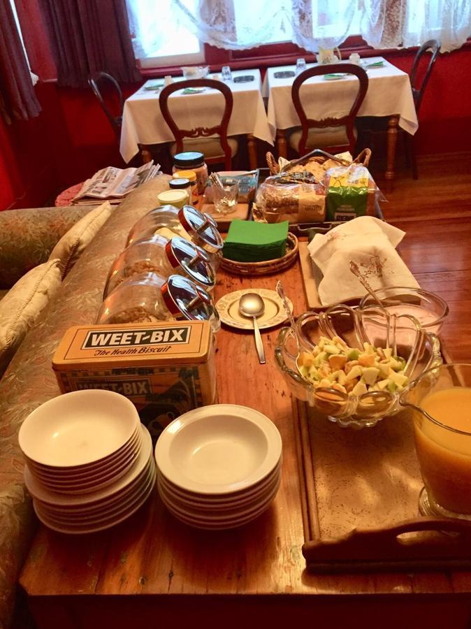 Albatross Inn Bed & Breakfast Дюндин Екстериор снимка